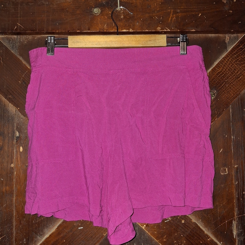 🍀3/15 Wildfox High Waist Magenta Shorts
